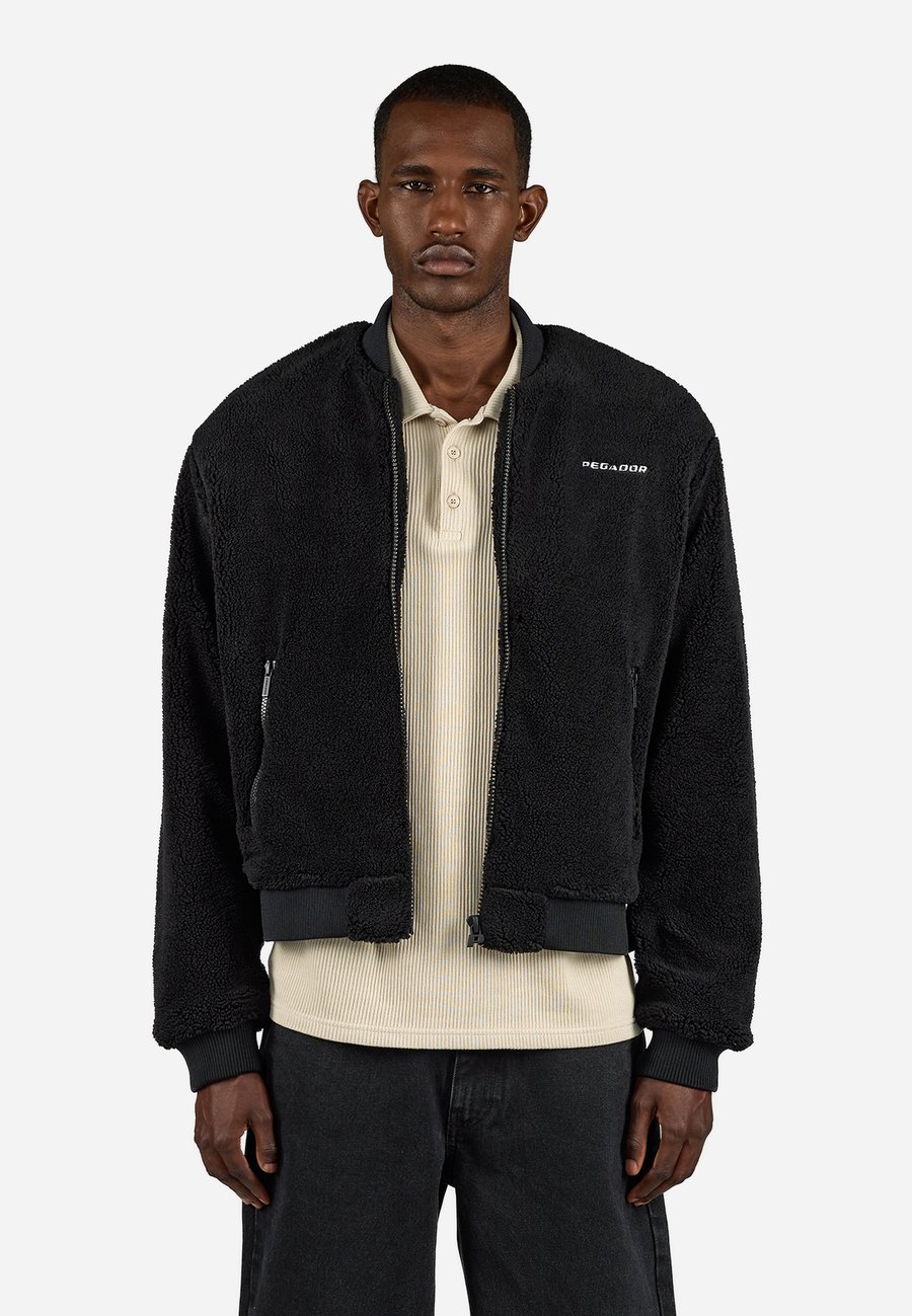 Куртка Pegador EMBER, Black
Куртка Pegador EMBER, Black