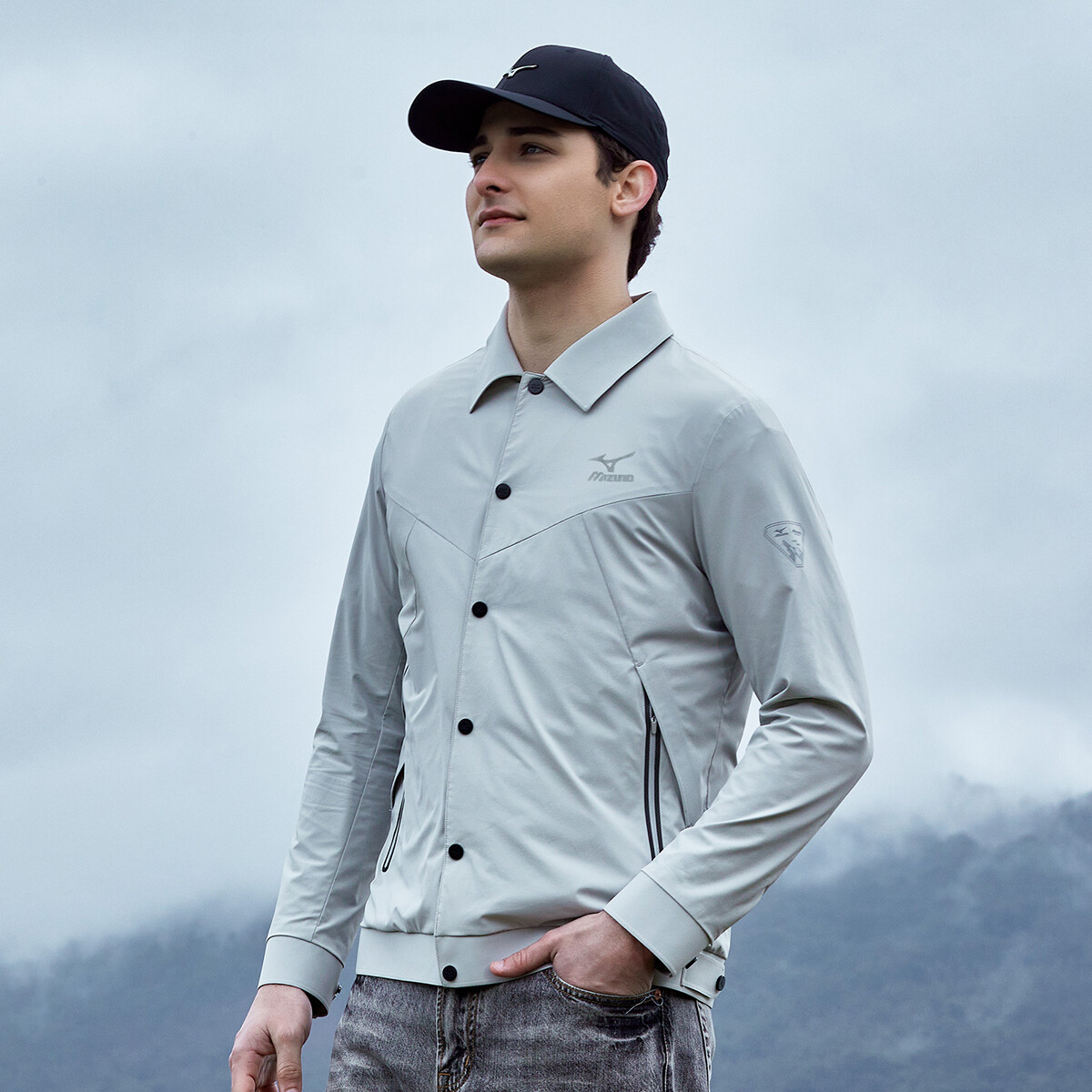 Куртка мужская Mizuno, темно-синий
Куртка мужская Mizuno, темно-синий