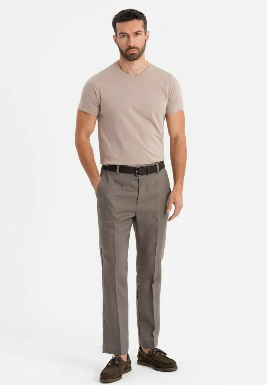 Футболка Ombre SET OF 3, Warm Grey Blue Light Blue/Blue
Футболка Ombre SET OF 3, Warm Grey Blue Light Blue/Blue