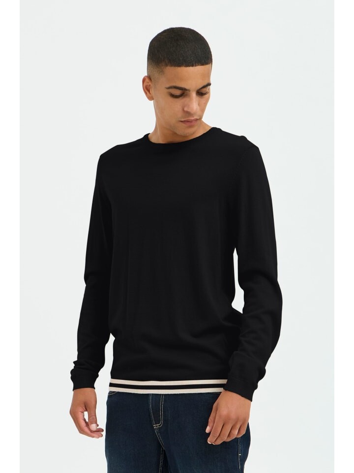 Пуловер BLEND Strick, черный
Пуловер BLEND Strick, черный