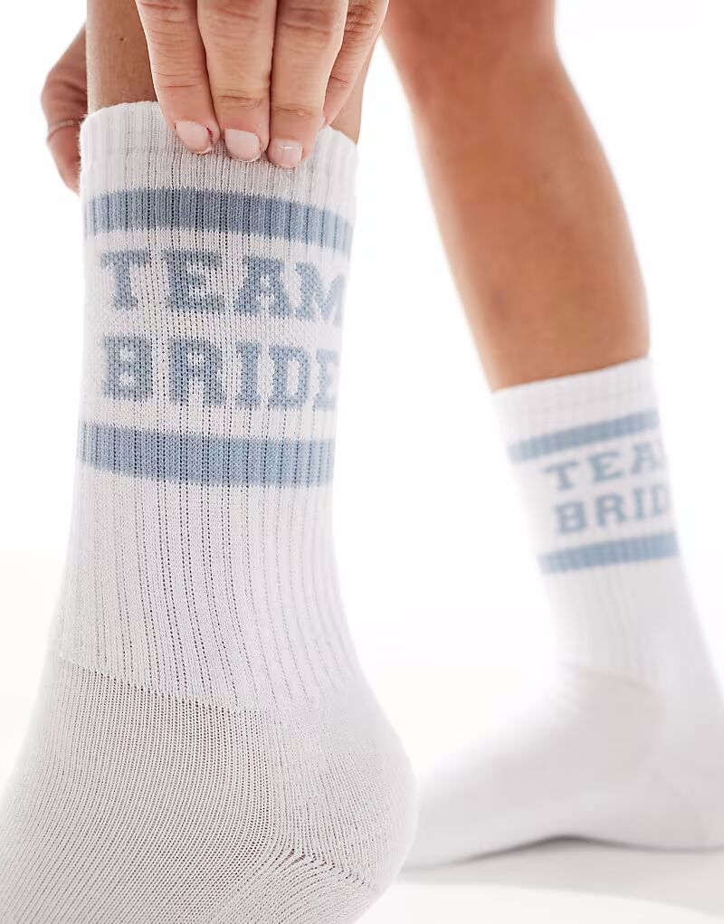 Носки для невесты Maya Team в цвете пыльно-голубой
Носки для невесты Maya Team в цвете пыльно-голубой