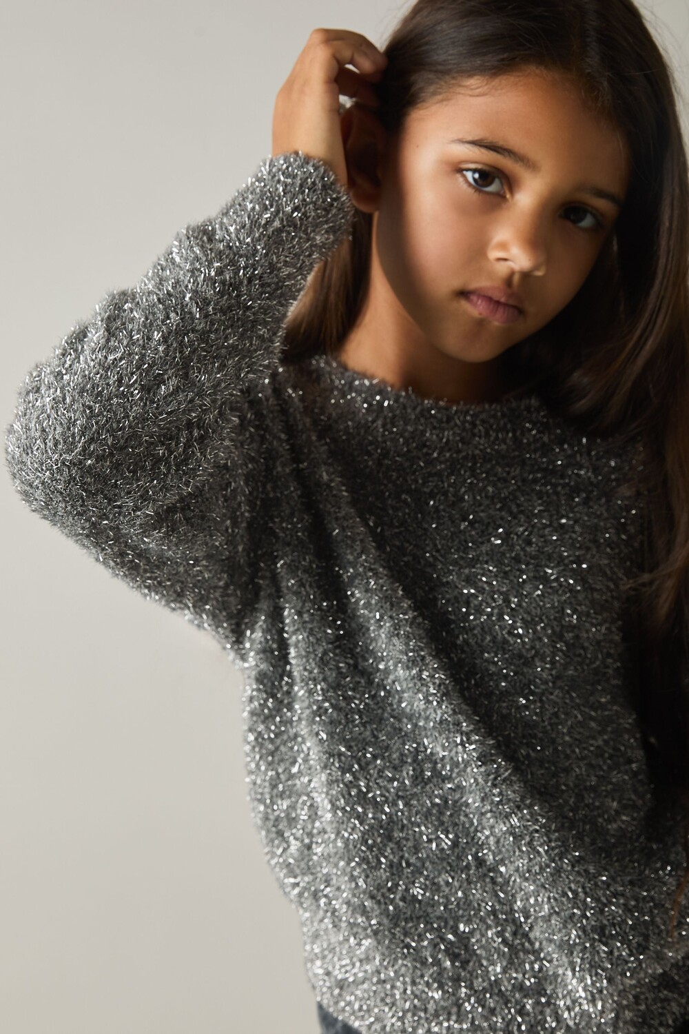 Джемпер из пряжи мишуры Theadora Reiss, серебряный
Джемпер из пряжи мишуры Theadora Reiss, серебряный