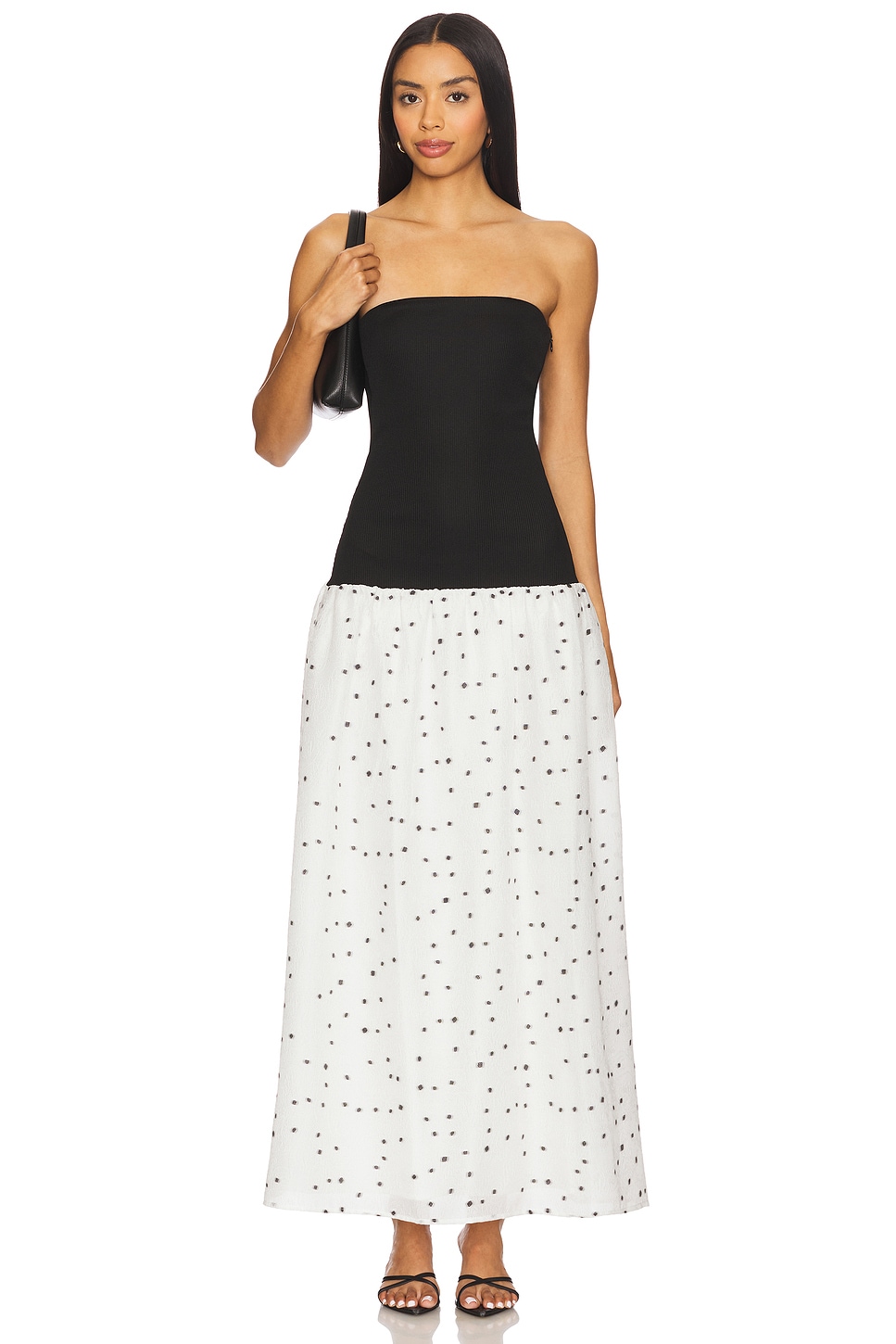 Платье Amyra Anna Quan, vacation spot & ebony
Платье Amyra Anna Quan, vacation spot & ebony