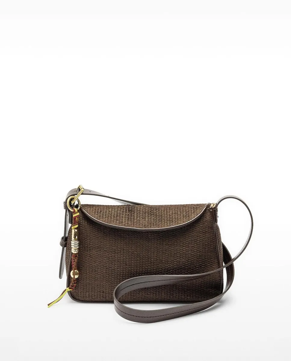 Женская сумка-бандо из эффекта рафии с магнитной застежкой в однотонном исполнении Parfois, темно-коричневый
Женская сумка-бандо из эффекта рафии с магнитной застежкой в однотонном исполнении Parfois, темно-коричневый