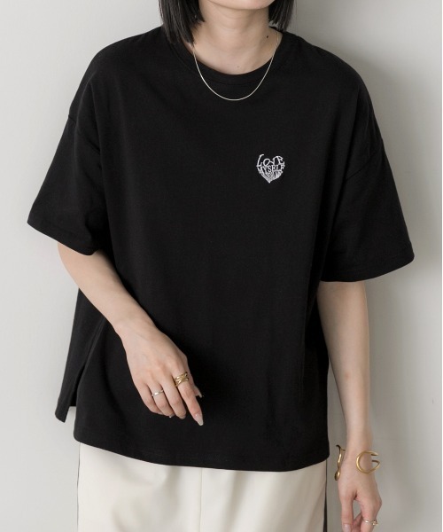 Футболка с вышивкой в виде сердца Ad thie, черный
Футболка с вышивкой в виде сердца Ad thie, черный