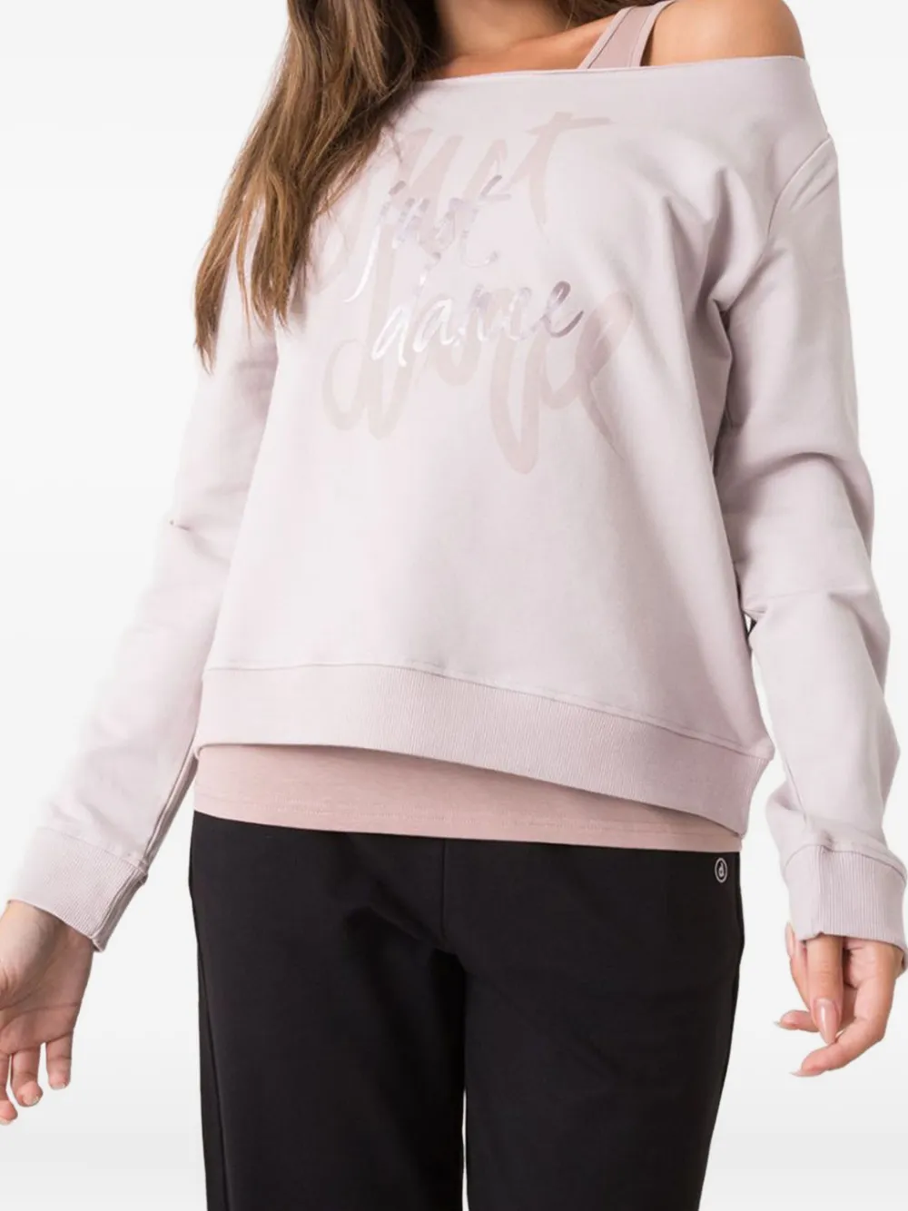 Свитер с открытыми плечами Dimensione Danza, нейтральный
Свитер с открытыми плечами Dimensione Danza, нейтральный