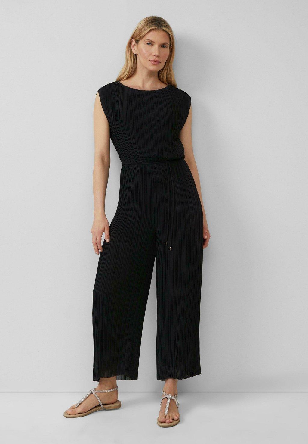 Комбинезон PLISSIERTER AUS MIT BINDEGÜRTEL s.Oliver BLACK LABEL, черный
Комбинезон PLISSIERTER AUS MIT BINDEGÜRTEL s.Oliver BLACK LABEL, черный