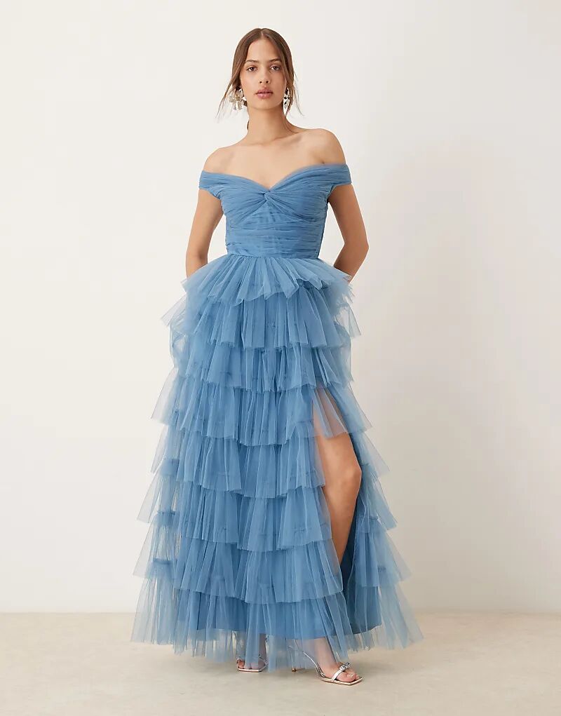 Платье макси из тюля с кружевом и бисером в синем цвете
Платье макси из тюля с кружевом и бисером в синем цвете