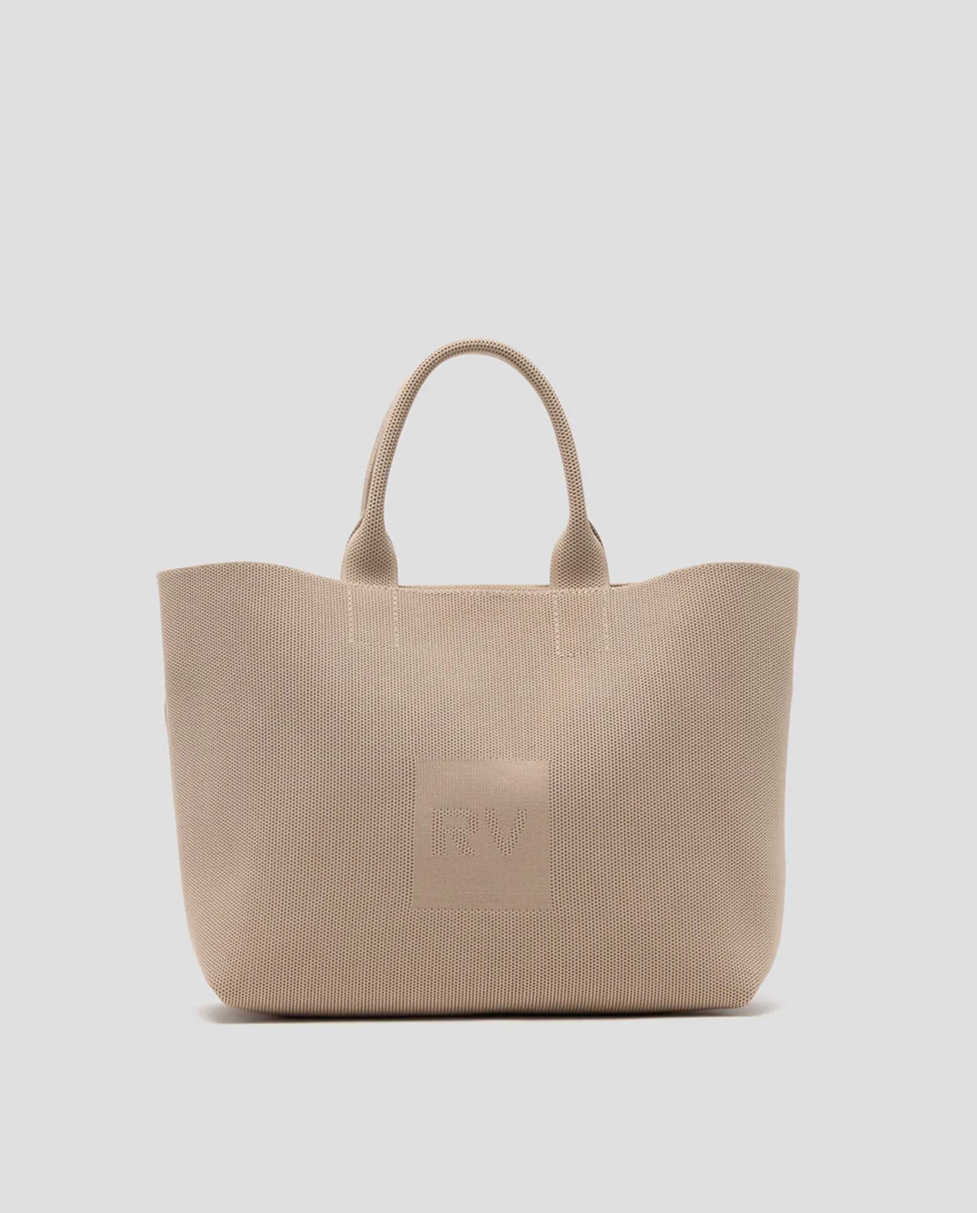 Женская сумка-сатчел Kendall Roberto Verino, светло-коричневый
Женская сумка-сатчел Kendall Roberto Verino, светло-коричневый