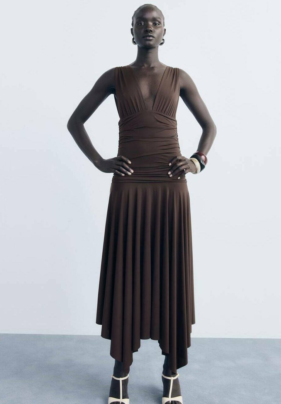 Платье Mango Jersey dress, Brown
Платье Mango Jersey dress, Brown