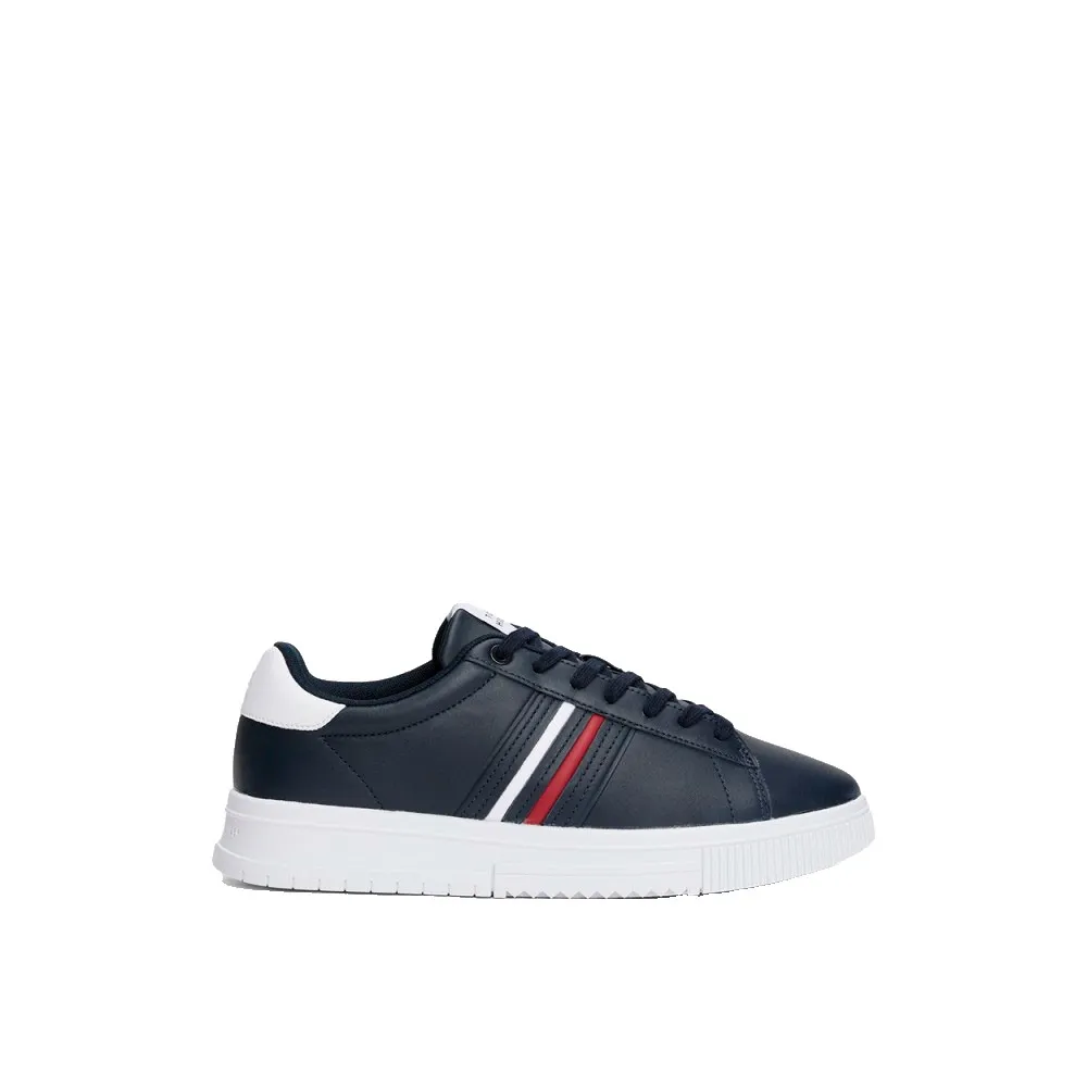 Кроссовки Tommy Hilfiger FM0FM05406, синий
Кроссовки Tommy Hilfiger FM0FM05406, синий