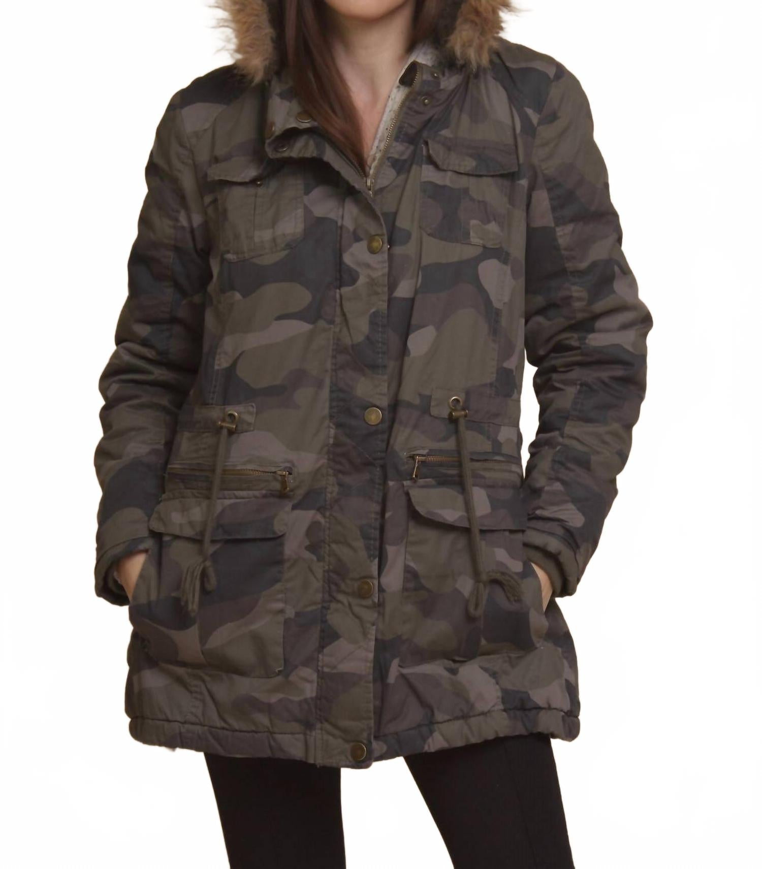 Камуфляжное пальто с несколькими накладными карманами YMI, хаки
Камуфляжное пальто с несколькими накладными карманами YMI, хаки