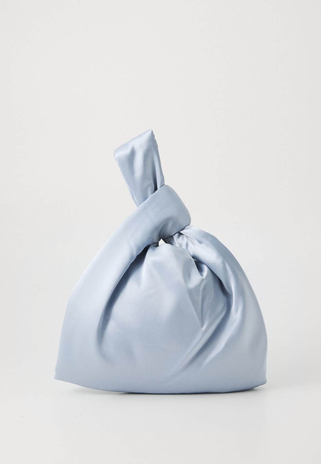 Сумка JEN Nanushka, светло-голубой
Сумка JEN Nanushka, светло-голубой