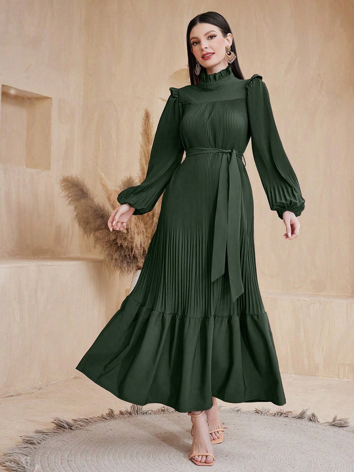 SHEIN Modely женское плиссированное арабское платье с кружевным воротником-стойкой и рукавами-фонариками на каждый день, темно-зеленый
SHEIN Modely женское плиссированное арабское платье с кружевным воротником-стойкой и рукавами-фонариками на каждый день, темно-зеленый