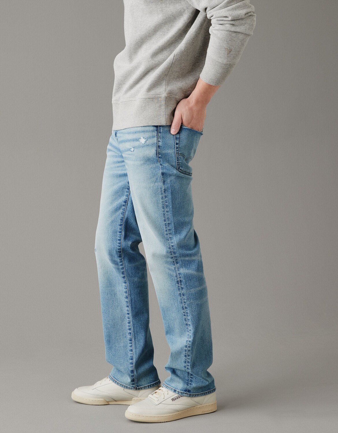 Ультрамягкие потертые джинсы AE AirFlex+ Original Bootcut American Eagle Outfitters, цвет Moon Stone Light
Ультрамягкие потертые джинсы AE AirFlex+ Original Bootcut American Eagle Outfitters, цвет Moon Stone Light