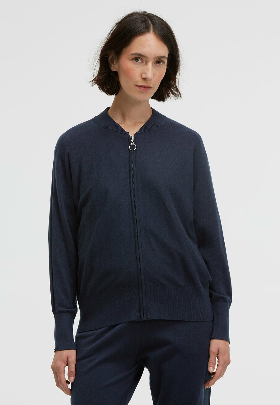 Кардиган SENSES.THE LABEL Cardigan, Blue Navy/Dark Blue
Кардиган SENSES.THE LABEL Cardigan, Blue Navy/Dark Blue