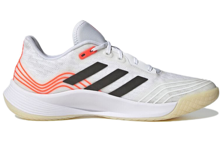 Кроссовки для тенниса Novaflight мужские с низким верхом, белые/черные/красные Adidas
Кроссовки для тенниса Novaflight мужские с низким верхом, белые/черные/красные Adidas
