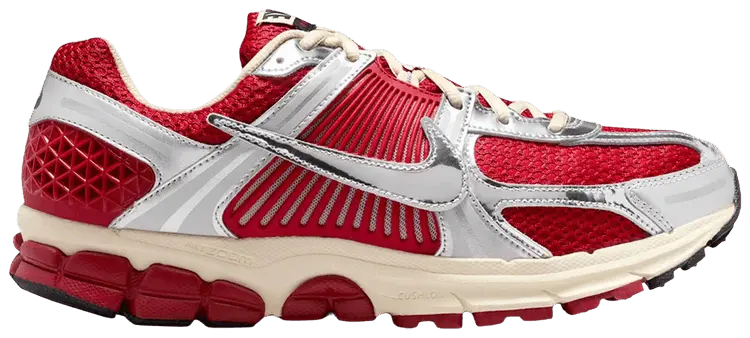 Кроссовки Nike Zoom Vomero 5, красный
Кроссовки Nike Zoom Vomero 5, красный