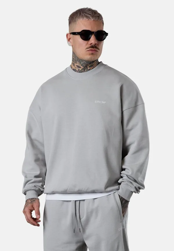 Сдержанная толстовка оверсайз Esteem, Grey, Серый, Сдержанная толстовка оверсайз Esteem, Grey
Сдержанная толстовка оверсайз Esteem, Grey, Серый, Сдержанная толстовка оверсайз Esteem, Grey