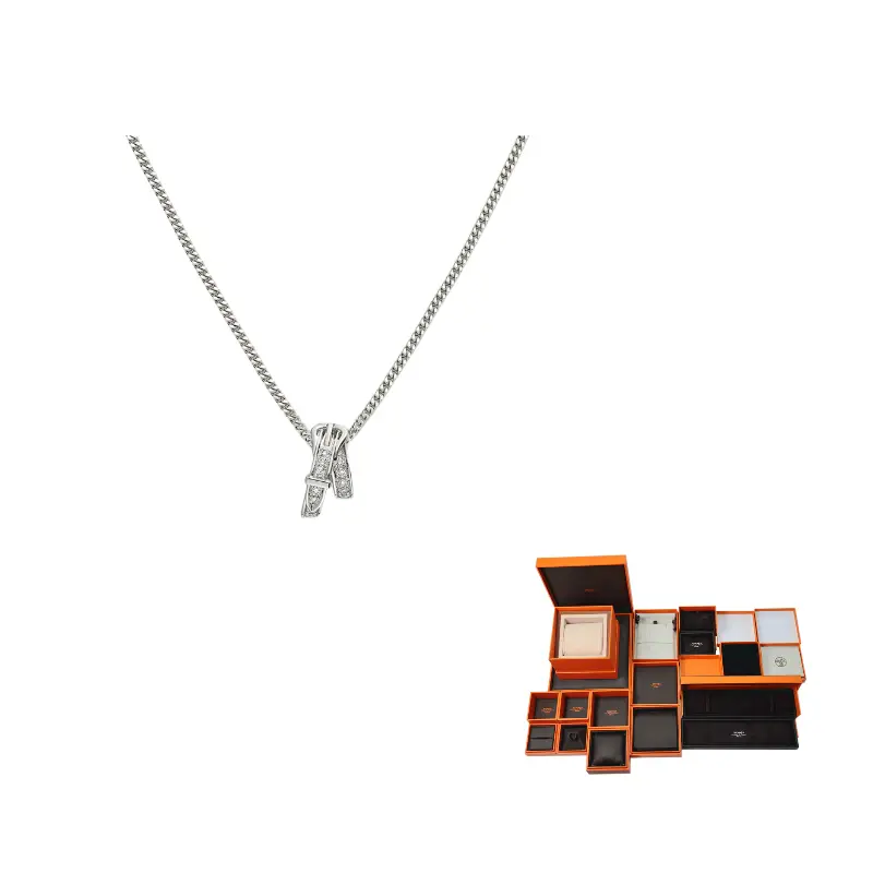 Ожерелье Diamond 18K White Gold Unisex Silver HERMES, серебряный
Ожерелье Diamond 18K White Gold Unisex Silver HERMES, серебряный