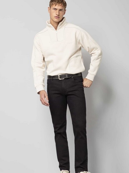 Джинсы м5 обычные Meyer, черный
Джинсы м5 обычные Meyer, черный