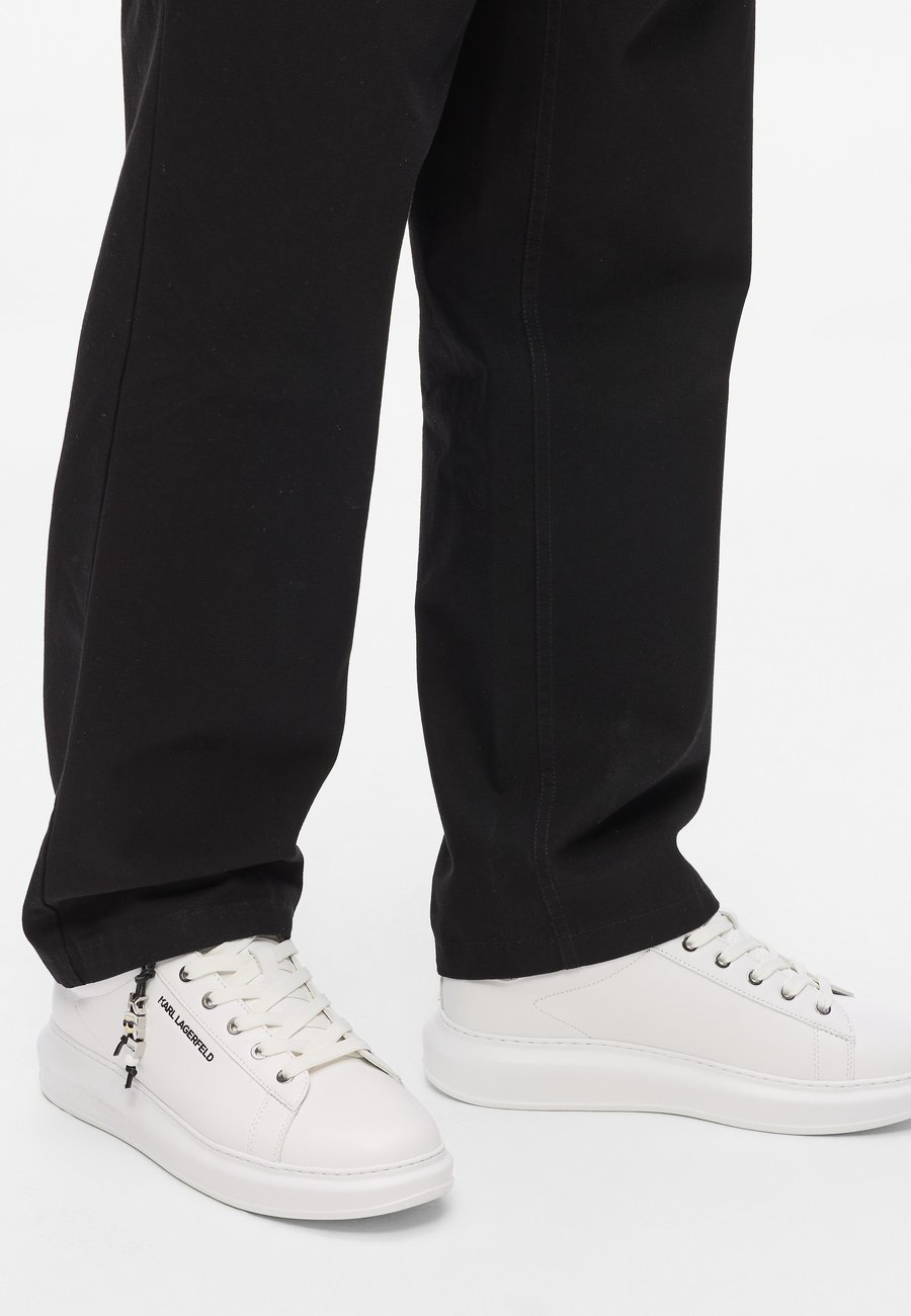 Кроссовки KARL LAGERFELD Trainers, White
Кроссовки KARL LAGERFELD Trainers, White