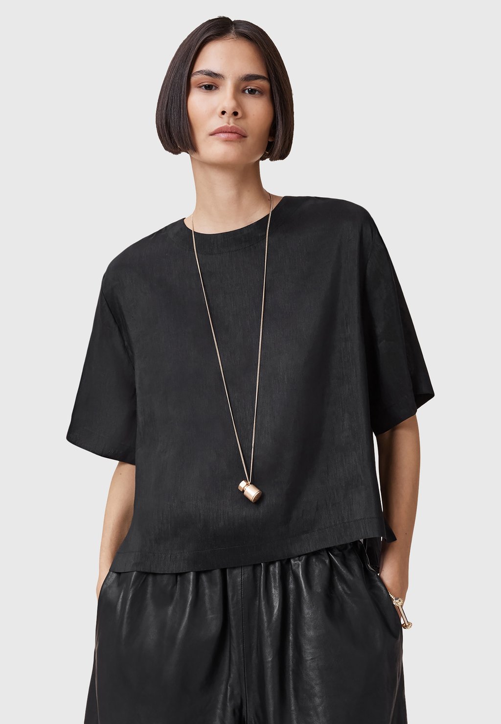 Блуза AllSaints, черный
Блуза AllSaints, черный