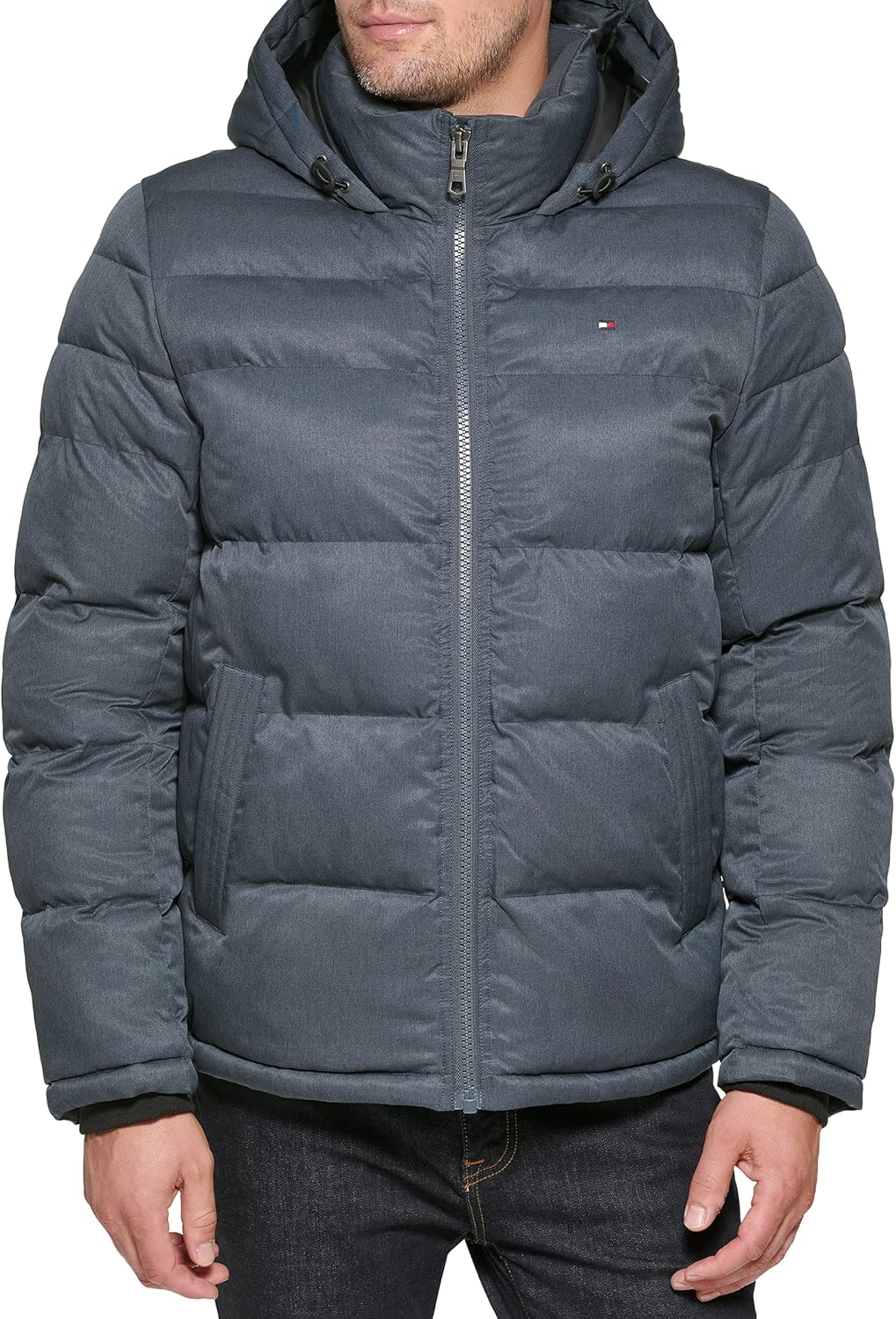 Мужская куртка-пуховик Tommy Hilfiger с капюшоном (стандартная и для больших и высоких), Heather Navy
Мужская куртка-пуховик Tommy Hilfiger с капюшоном (стандартная и для больших и высоких), Heather Navy