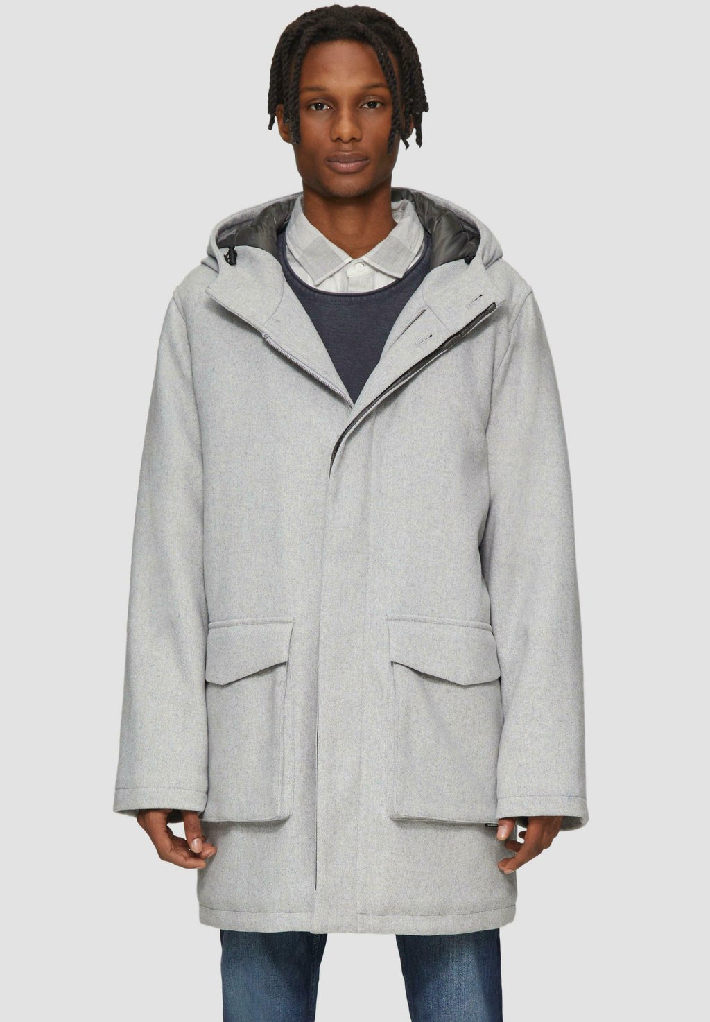 Зимнее пальто KAPUZEN AUS MIT GESTEPPTEM QS, серый
Зимнее пальто KAPUZEN AUS MIT GESTEPPTEM QS, серый