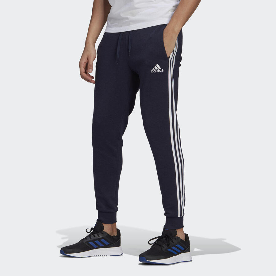ADIDAS Облегающие флисовые брюки Essentials с тремя полосками
ADIDAS Облегающие флисовые брюки Essentials с тремя полосками