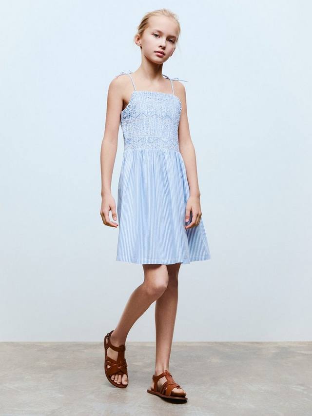 Детское платье Martina из хлопка Mango, Medium Blue
Детское платье Martina из хлопка Mango, Medium Blue