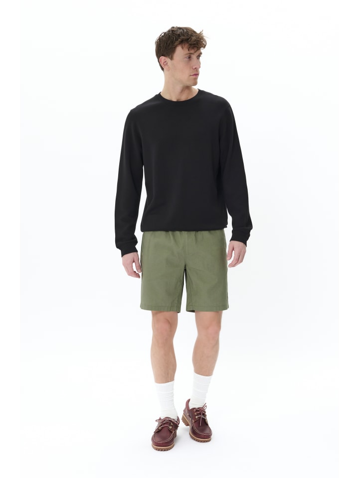 Шорты прямого кроя MAbarton в цвете Light Army Matinique
Шорты прямого кроя MAbarton в цвете Light Army Matinique