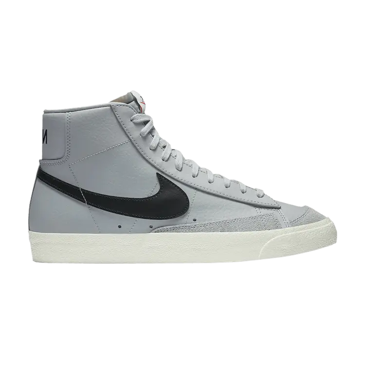 Кроссовки Nike Blazer Mid, 77 Vintage, Light Smoke Grey Black
Кроссовки Nike Blazer Mid, 77 Vintage, Light Smoke Grey Black