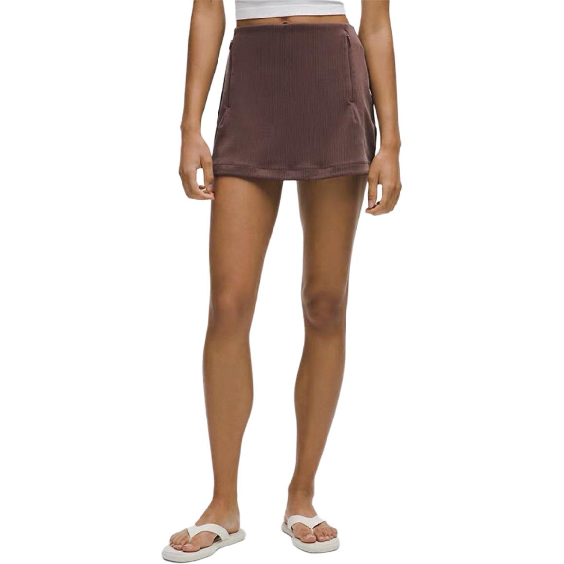 Женские повседневные шорты Softstreme Lululemon, lava cake/l vck
Женские повседневные шорты Softstreme Lululemon, lava cake/l vck