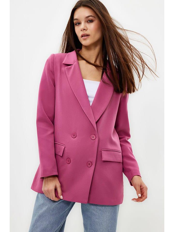 Блейзер trendyol, розовый
Блейзер trendyol, розовый