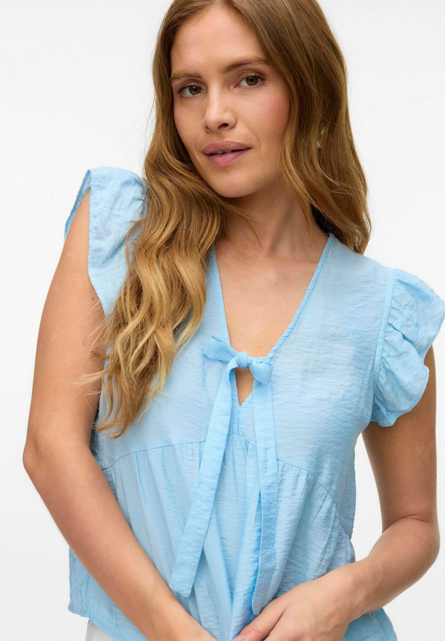 Блуза Vero Moda Blouse, Airy Blue/Blue
Блуза Vero Moda Blouse, Airy Blue/Blue
