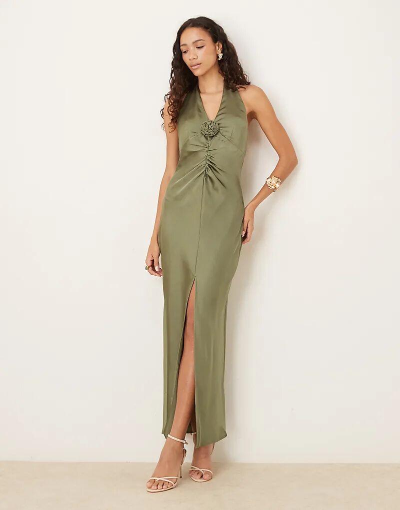 Атласное платье макси цвета хаки Gina Tricot с вырезом хаки
Атласное платье макси цвета хаки Gina Tricot с вырезом хаки