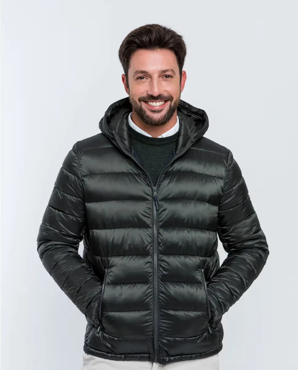 Мужской пуховик из 100% нейлона темно-зеленого цвета Wickett Jones, темно-зеленый
Мужской пуховик из 100% нейлона темно-зеленого цвета Wickett Jones, темно-зеленый