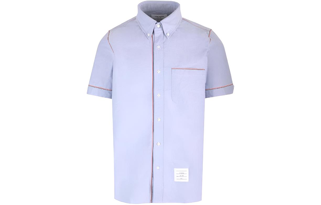 Оксфордская рубашка с коротким рукавом THOM BROWNE, синяя
Оксфордская рубашка с коротким рукавом THOM BROWNE, синяя