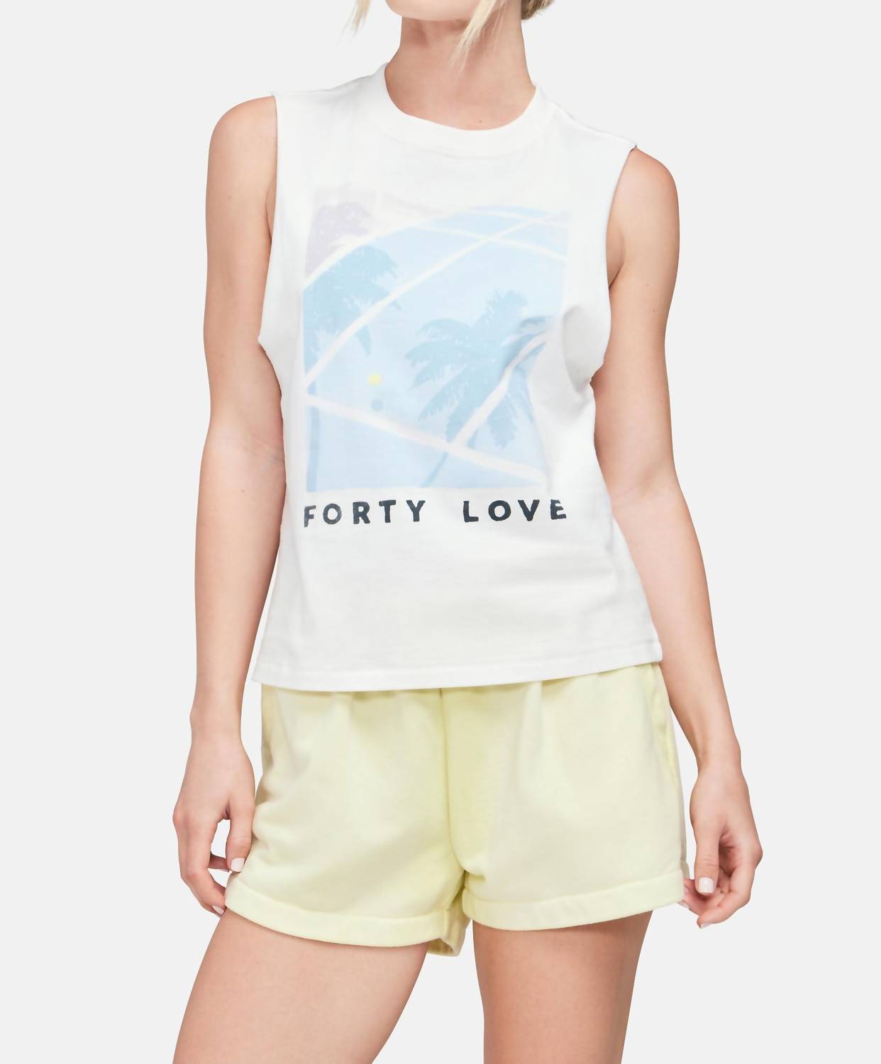 Майка Forty Love Riley в чистом белом цвете WILDFOX
Майка Forty Love Riley в чистом белом цвете WILDFOX