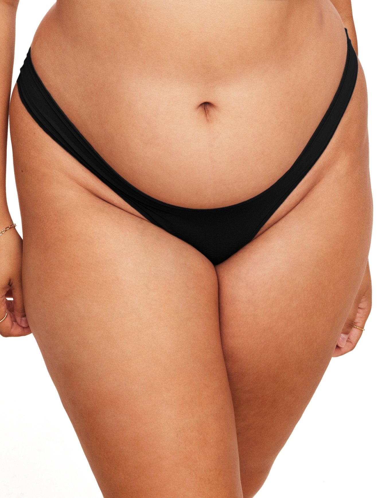 Женские трусики-стринги больших размеров Nueskin Thalia Adore Me, угольно-черный
Женские трусики-стринги больших размеров Nueskin Thalia Adore Me, угольно-черный