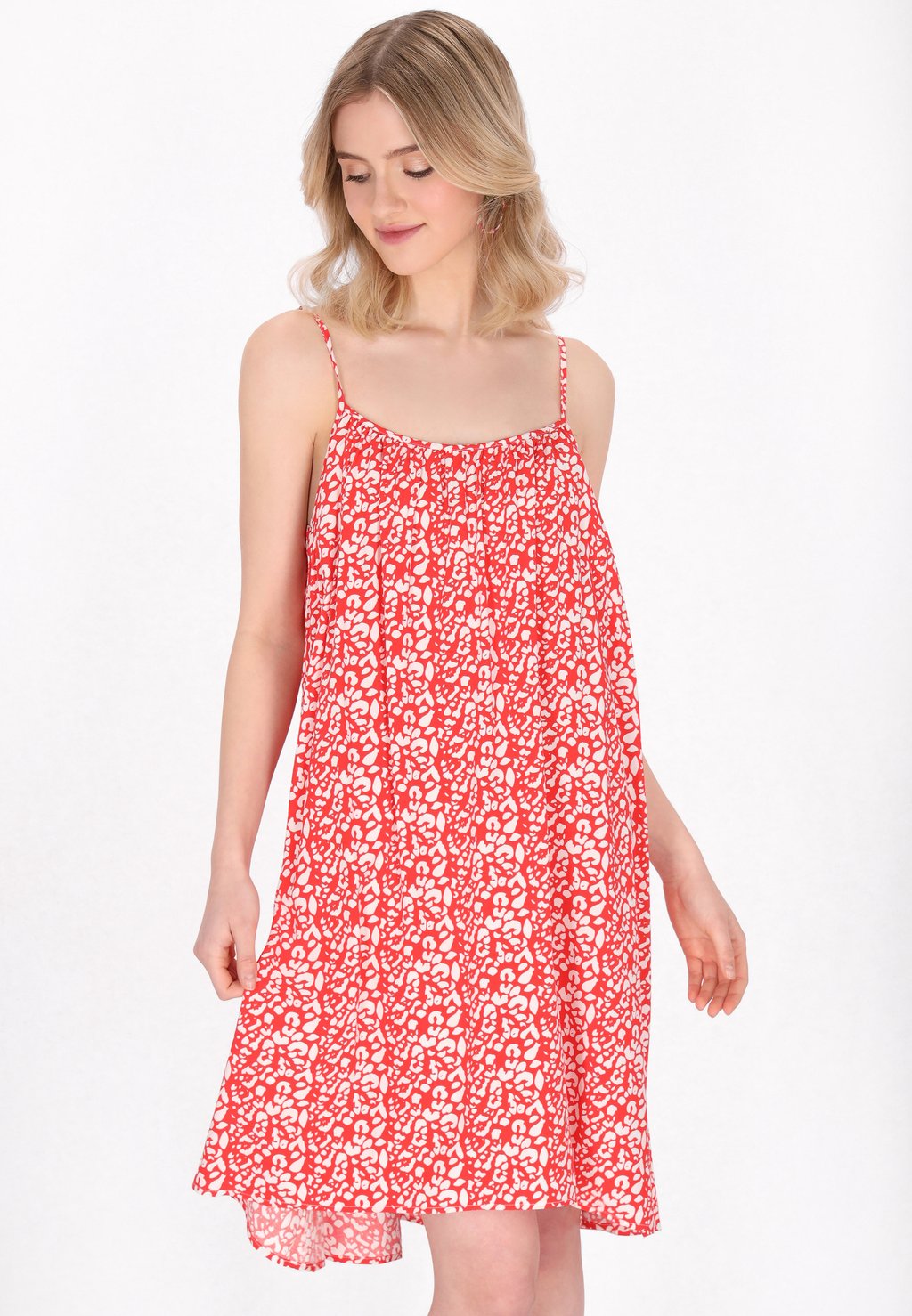 Повседневное платье myMo, красный
Повседневное платье myMo, красный