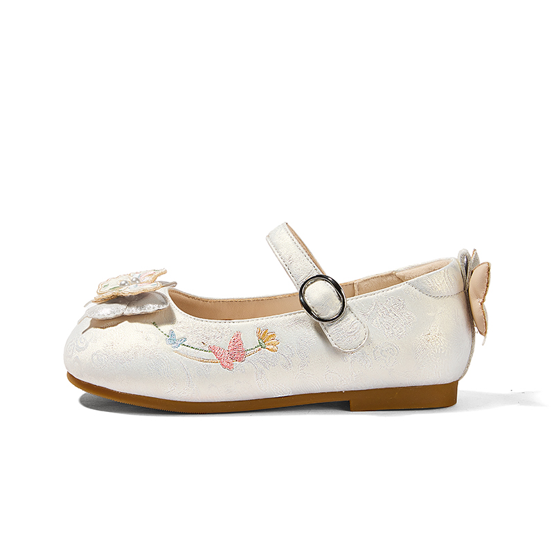 Нескользящие и дышащие низкие кожаные туфли для детей Snoffy, белый
Нескользящие и дышащие низкие кожаные туфли для детей Snoffy, белый