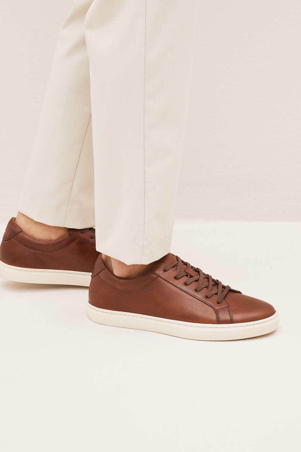 Кожаные кроссовки Next, коричневый
Кожаные кроссовки Next, коричневый