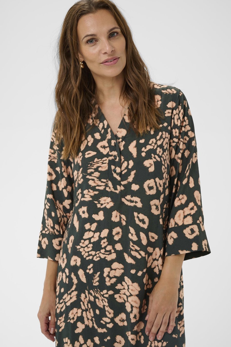 Платье Bon'A Parte PIRIS, Green Pink Leopard Print/Green
Платье Bon'A Parte PIRIS, Green Pink Leopard Print/Green