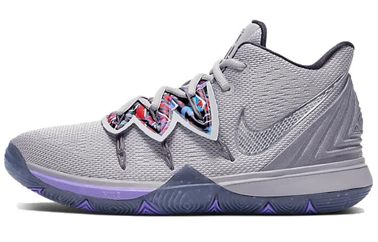 Детские баскетбольные кроссовки Nike Kyrie 5 Kids
Детские баскетбольные кроссовки Nike Kyrie 5 Kids