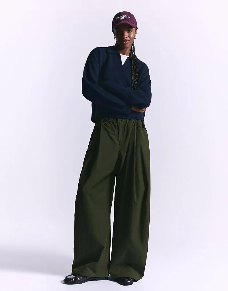 Парашютные брюки Bershka Technical зеленого цвета
Парашютные брюки Bershka Technical зеленого цвета