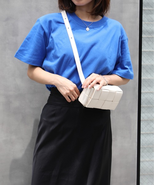 Футболка с круглым вырезом и коротким рукавом, хлопок United Athle, синий
Футболка с круглым вырезом и коротким рукавом, хлопок United Athle, синий