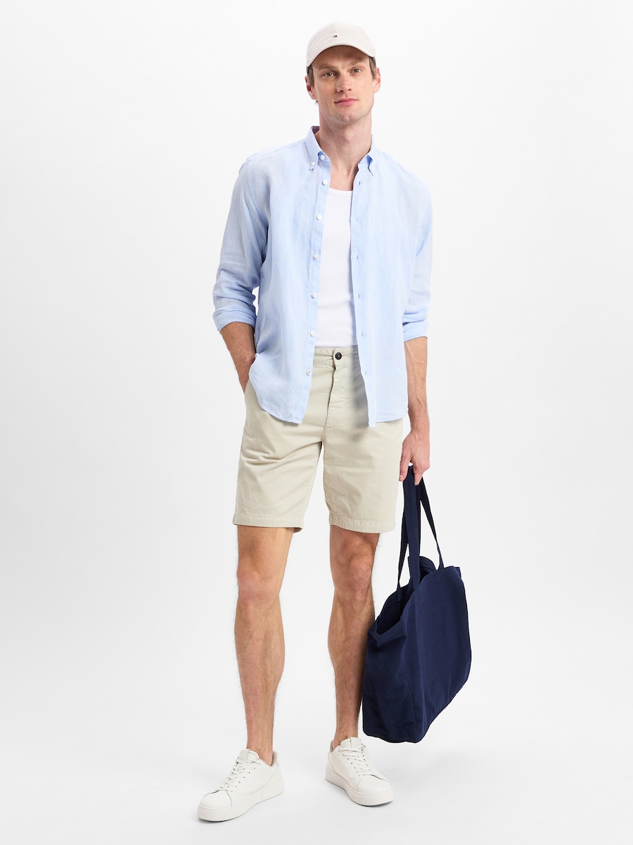 Узкие брюки-чинос BOSS, песочный
Узкие брюки-чинос BOSS, песочный