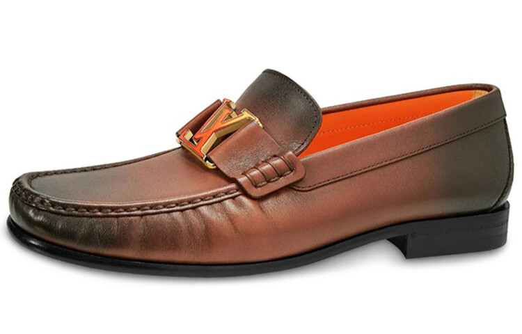 Louis Vuitton Мужская повседневная одежда
Louis Vuitton Мужская повседневная одежда